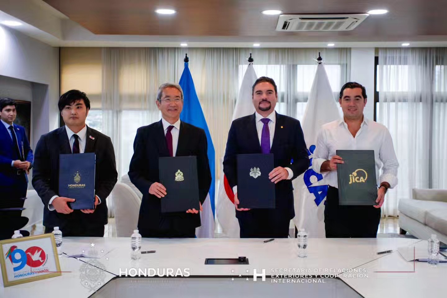 Honduras y Jap&oacute;n suscriben Canje de Notas para mitigar inundaciones del Valle de...